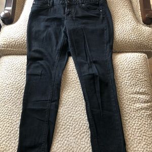 Black skinny jeans